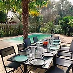 12 Pers Avec Piscine Chauffee 1 Mai Au 30 Sept ヴィラ *