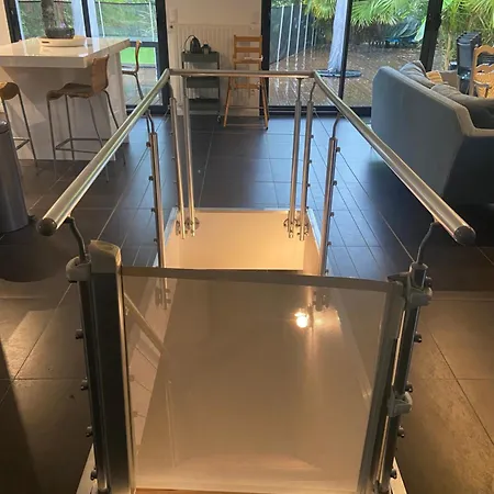 12 Pers Avec Piscine Chauffee 1 Mai Au 30 Sept Villa