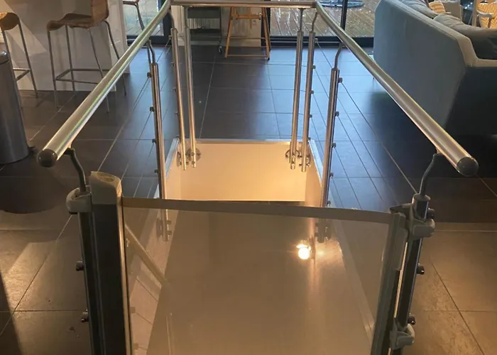 12 Pers Avec Piscine Chauffee 1 Mai Au 30 Sept Βίλα